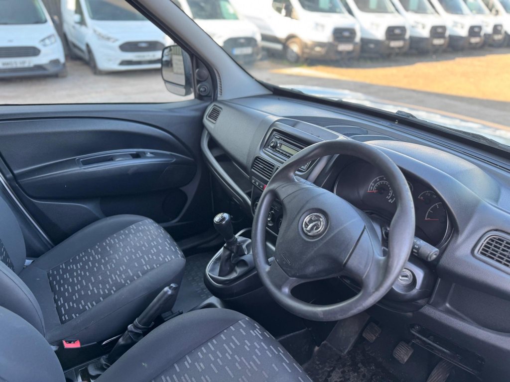 Used Vauxhall Combo 2017 for sale - 78095968: Photo 33