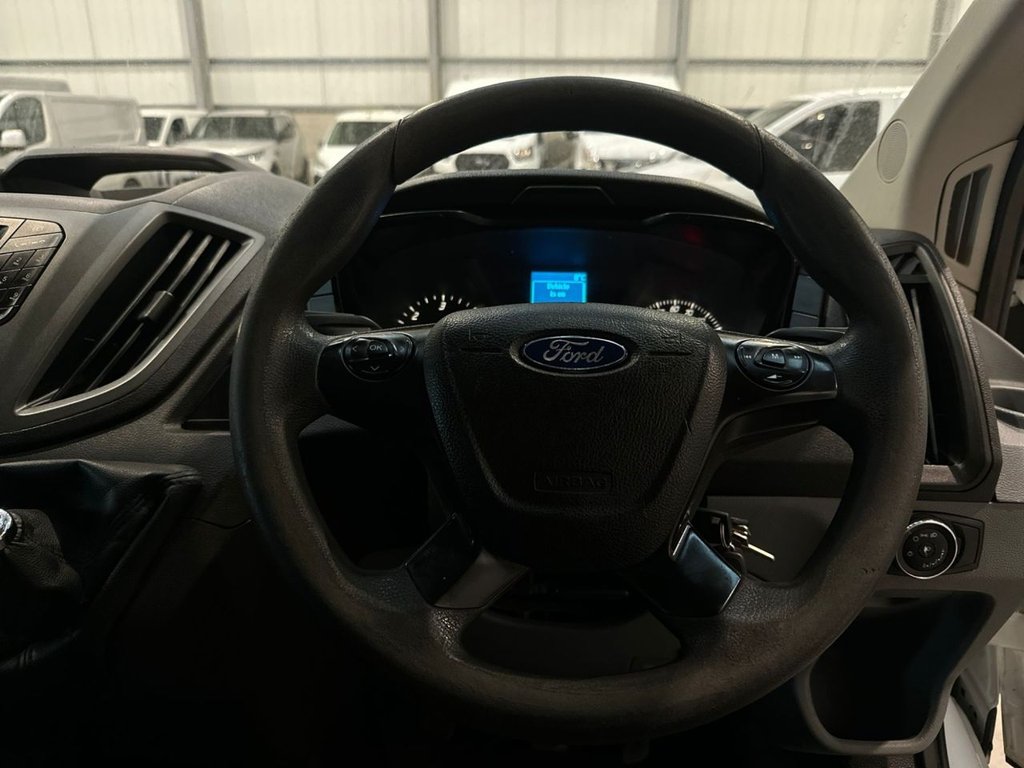 Used Ford Transit 2018 for sale - 78095999: Photo 37