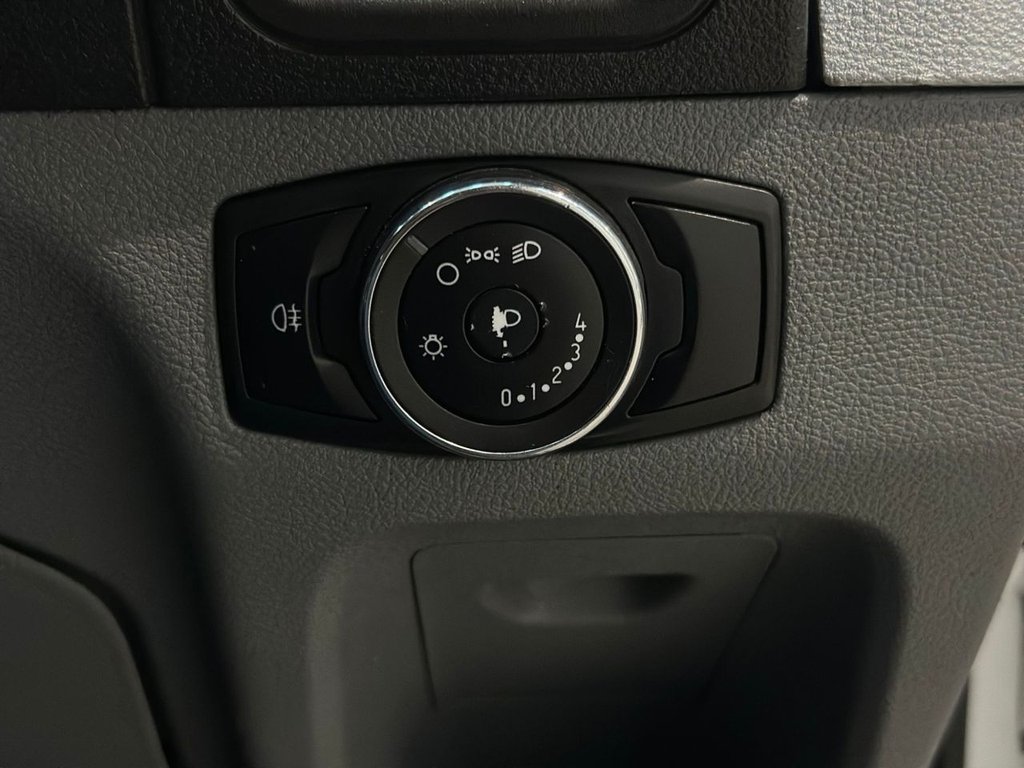 Used Ford Transit 2018 for sale - 78095999: Photo 41