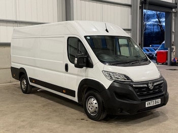 Vauxhall Movano feature image