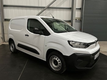 Used Citroen Berlingo 2024 for sale - 78607355: Photo