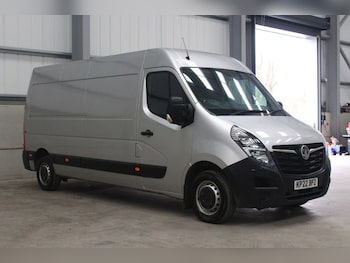 Vauxhall Movano feature image