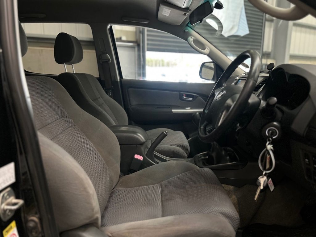 Used Toyota Hilux 2012 for sale - 78096359: Photo 19