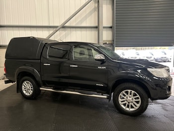 Toyota Hilux feature image