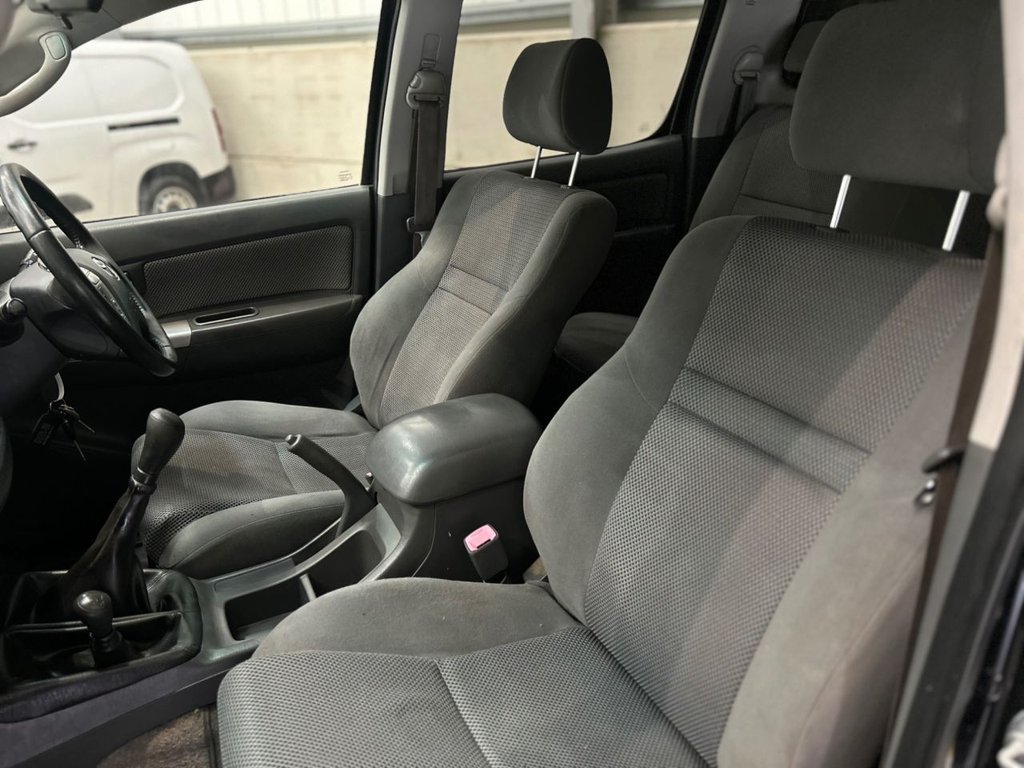 Used Toyota Hilux 2012 for sale - 78096359: Photo 22