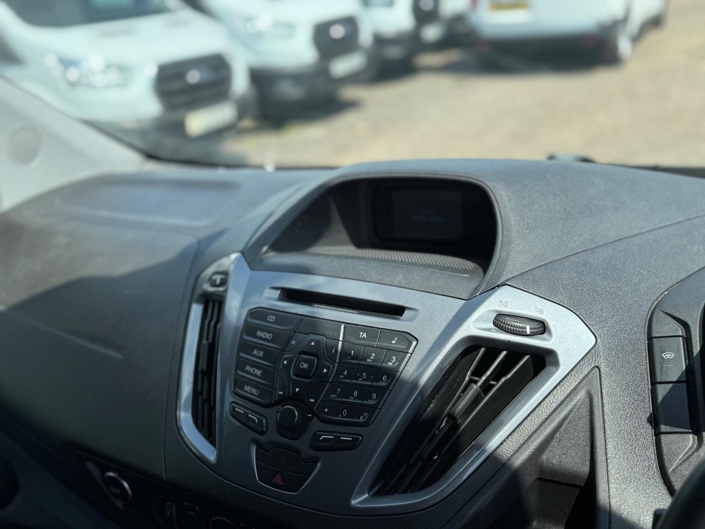 Used Ford Transit Custom 2014 for sale - 78095905: Photo 15