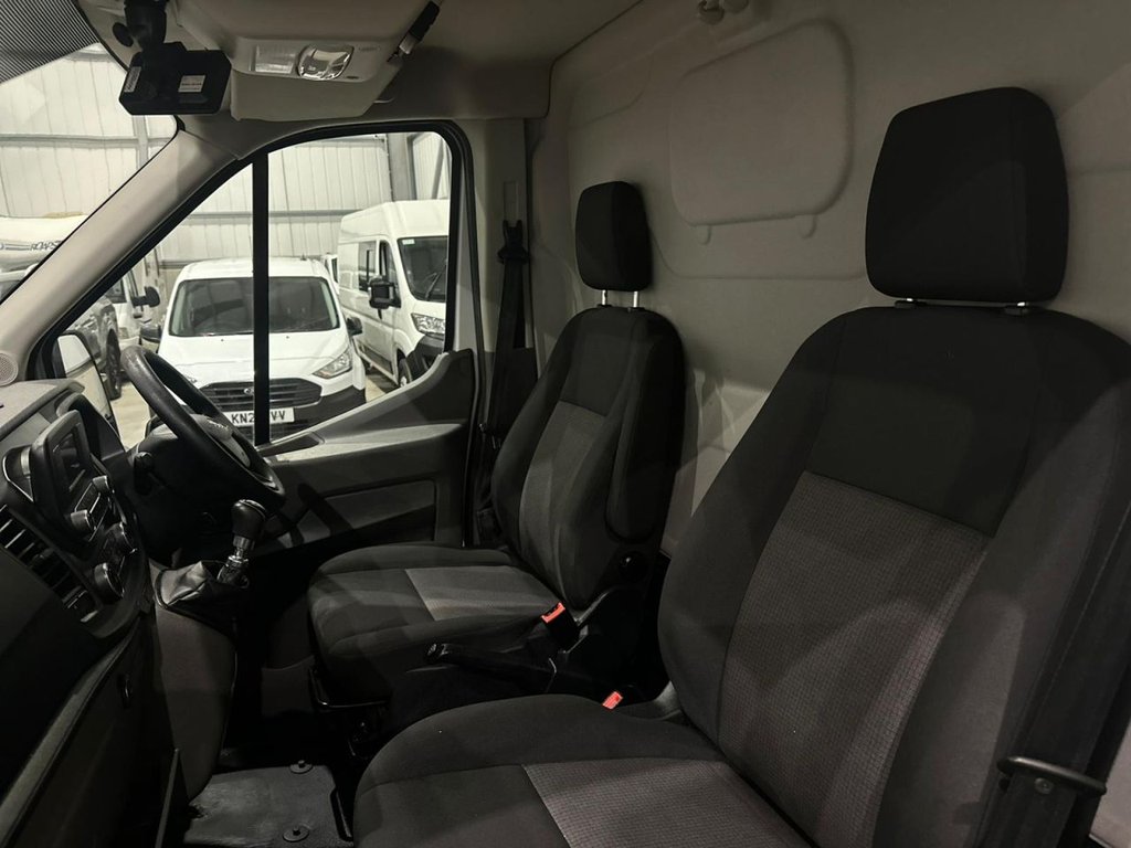 Used Ford Transit 2020 for sale - 78096032: Photo 28