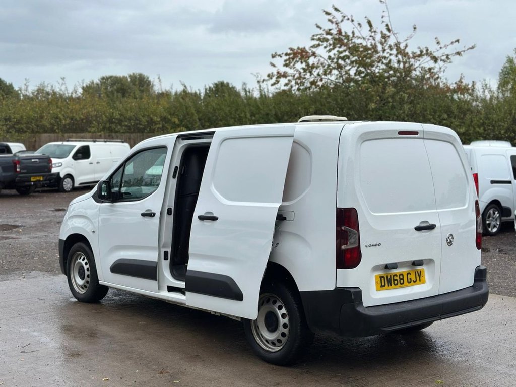 Used Vauxhall Combo 2019 for sale - 78095997: Photo 11