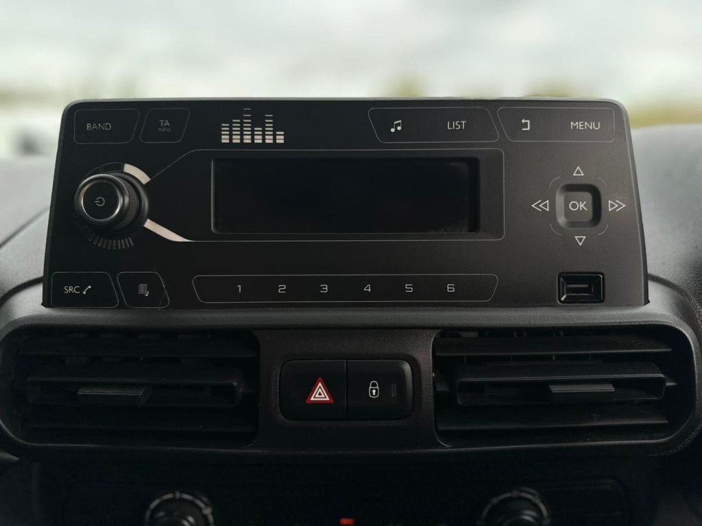 Used Vauxhall Combo 2019 for sale - 78095997: Photo 24