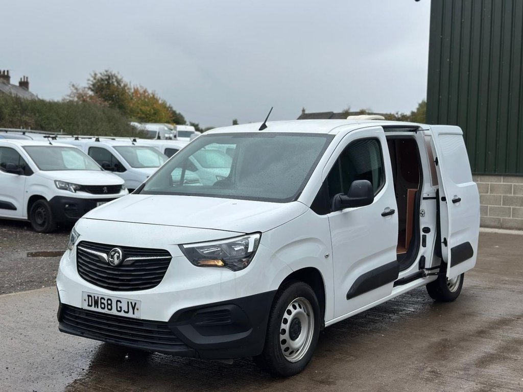 Used Vauxhall Combo 2019 for sale - 78095997: Photo 6