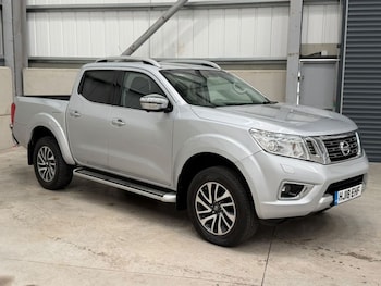 Used Nissan Navara 2018 for sale - 79254411: Photo