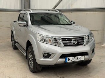 Used Nissan Navara 2018 for sale - 79254411: Photo