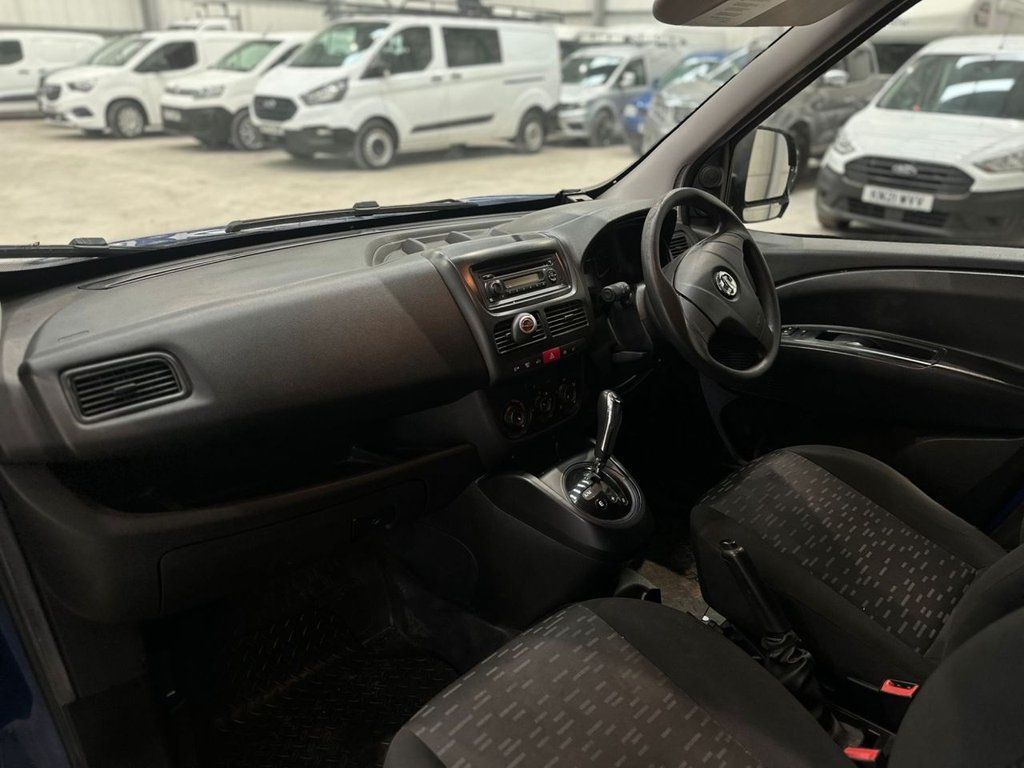 Used Vauxhall Combo 2016 for sale - 78095914: Photo 21