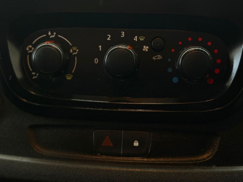 Used Renault Trafic 2015 for sale - 78095853: Photo 23