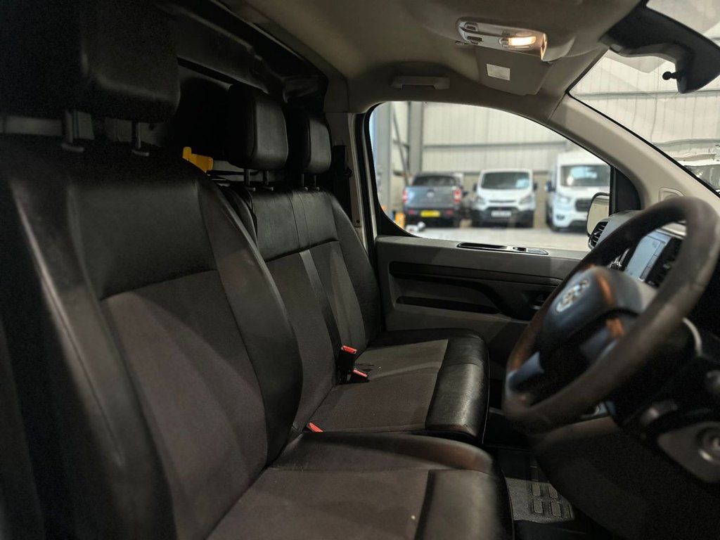 Used Vauxhall Vivaro 2021 for sale - 78096093: Photo 21