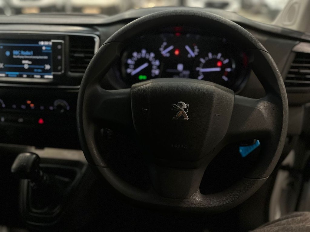 Used Peugeot Expert 2023 for sale - 78199902: Photo 26