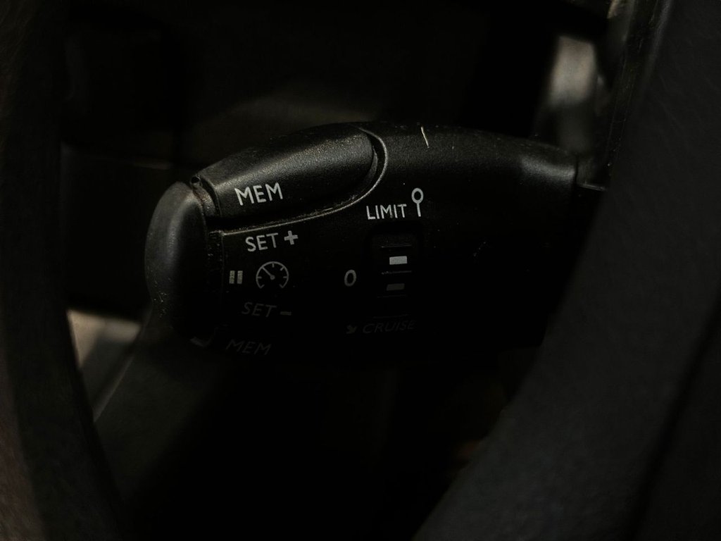 Used Peugeot Expert 2023 for sale - 78199902: Photo 30