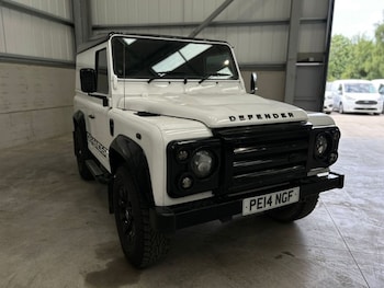 Used Land Rover Defender 2014 for sale - 79607985: Photo