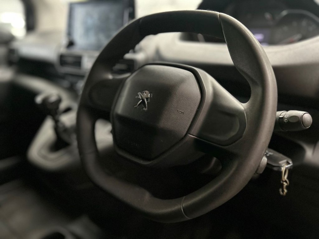 Used Peugeot Partner 2023 for sale - 78096239: Photo 27