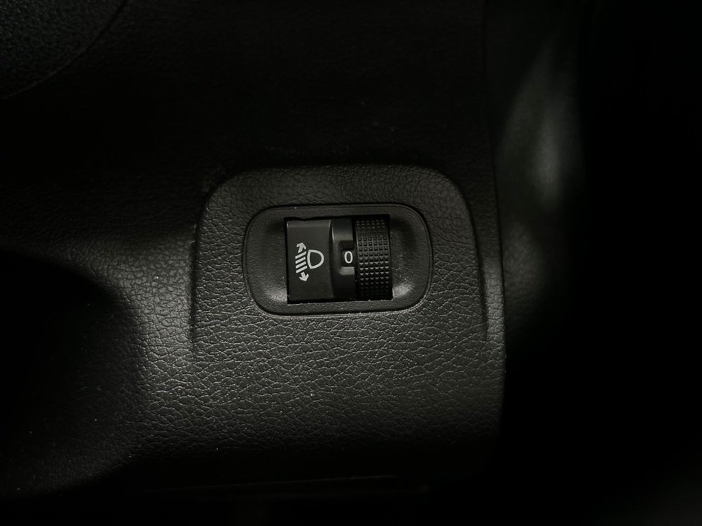 Used Peugeot Partner 2023 for sale - 78096239: Photo 30