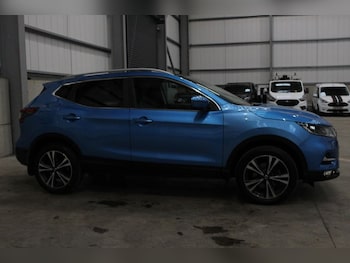 Used Nissan Qashqai 2017 for sale - 78096298: Photo