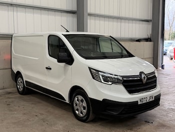 Renault Trafic feature image