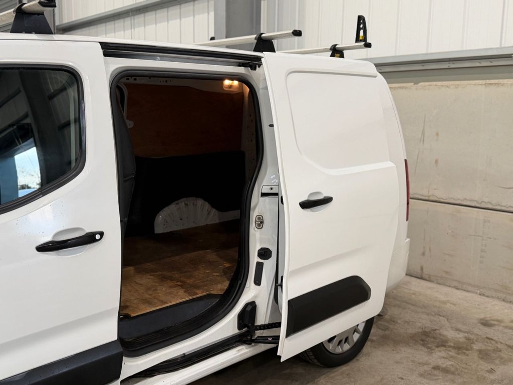 Used Vauxhall Combo 2020 for sale - 78096174: Photo 8