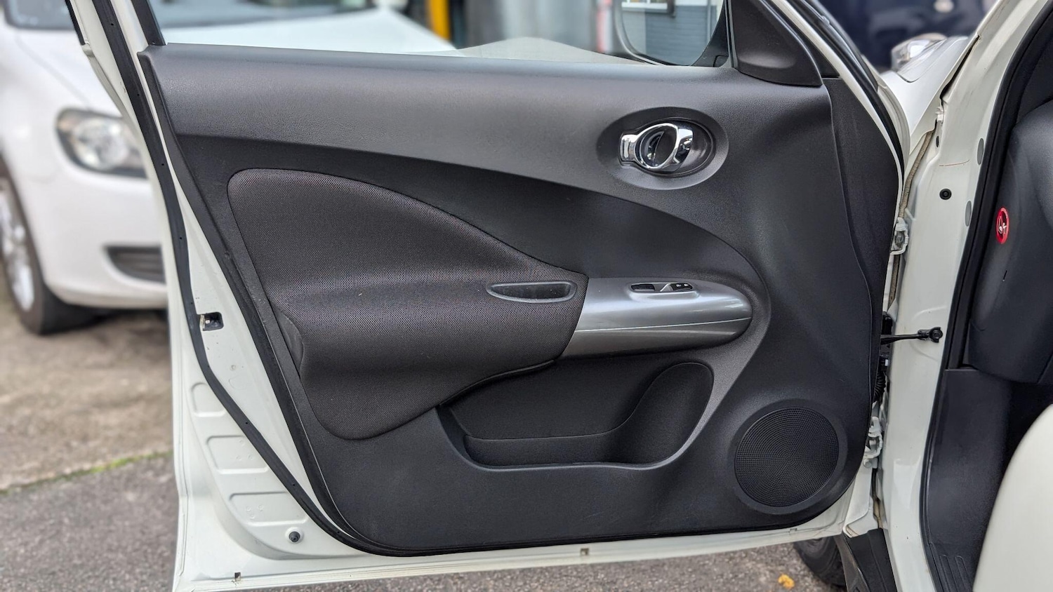 Used Nissan Juke 2011 for sale - 77066904: Photo 10