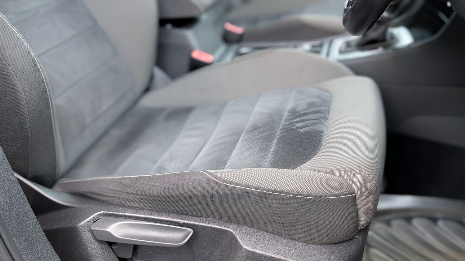 Used Volkswagen Golf 2025 for sale - 76850208: Photo 31