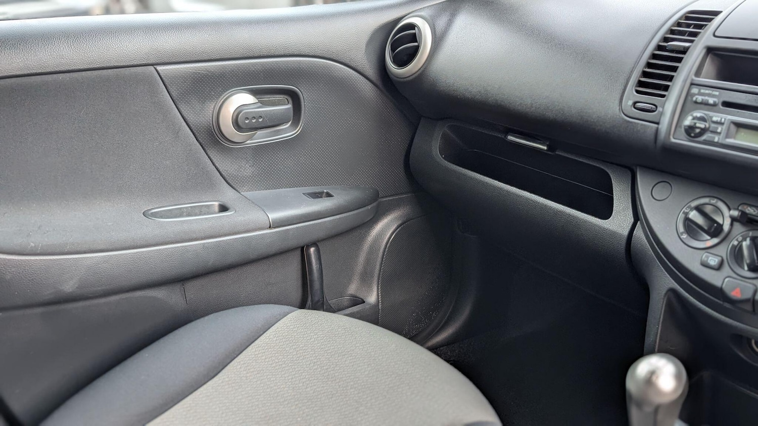 Used Nissan Note 2010 for sale - 76432522: Photo 29