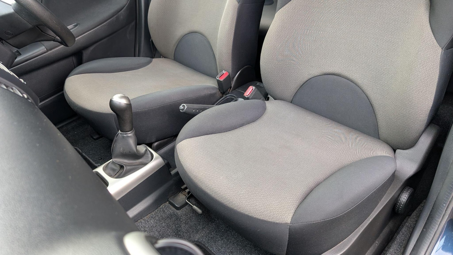 Used Nissan Note 2010 for sale - 76432522: Photo 34