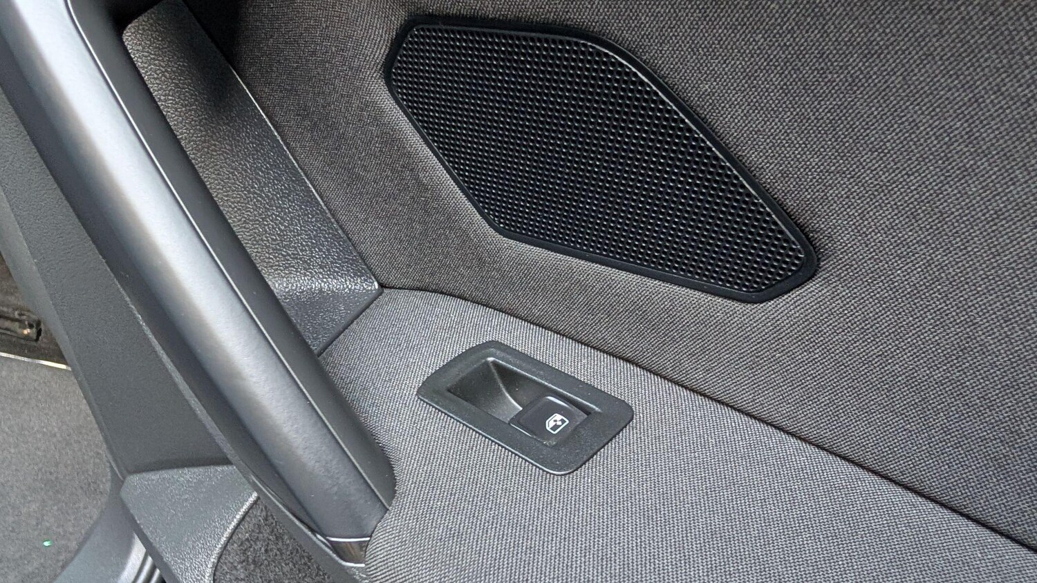 Used Volkswagen Tiguan 2020 for sale - 77066385: Photo 40