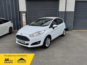 2015 (15) - 1.25 Zetec Euro 5 5dr