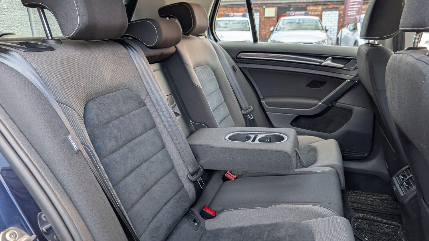 Used Volkswagen Golf 2025 for sale - 76458132: Photo 42