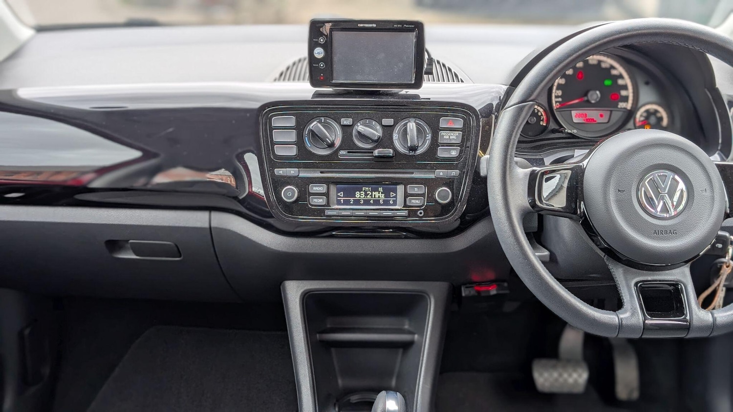 Used Volkswagen up! for sale - 78135875: Photo 10