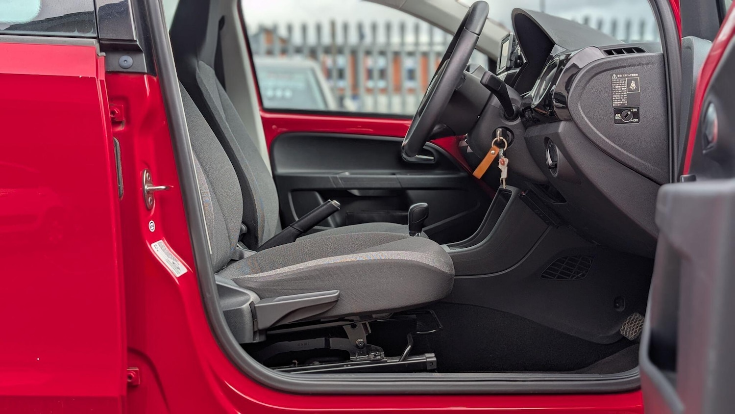 Used Volkswagen up! for sale - 78135875: Photo 18