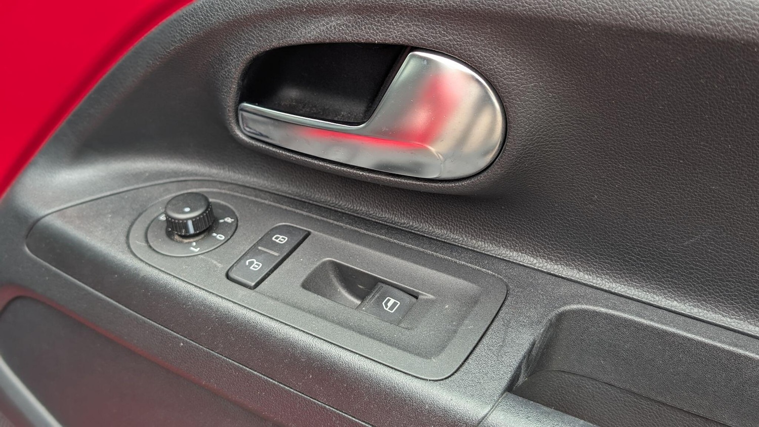 Used Volkswagen up! for sale - 78135875: Photo 25