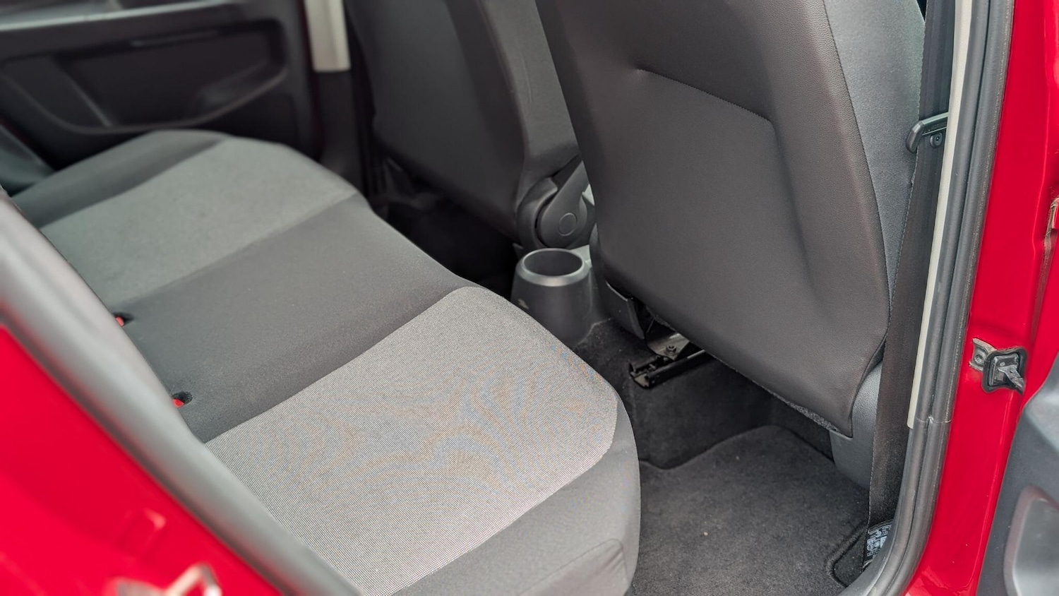 Used Volkswagen up! for sale - 78135875: Photo 26