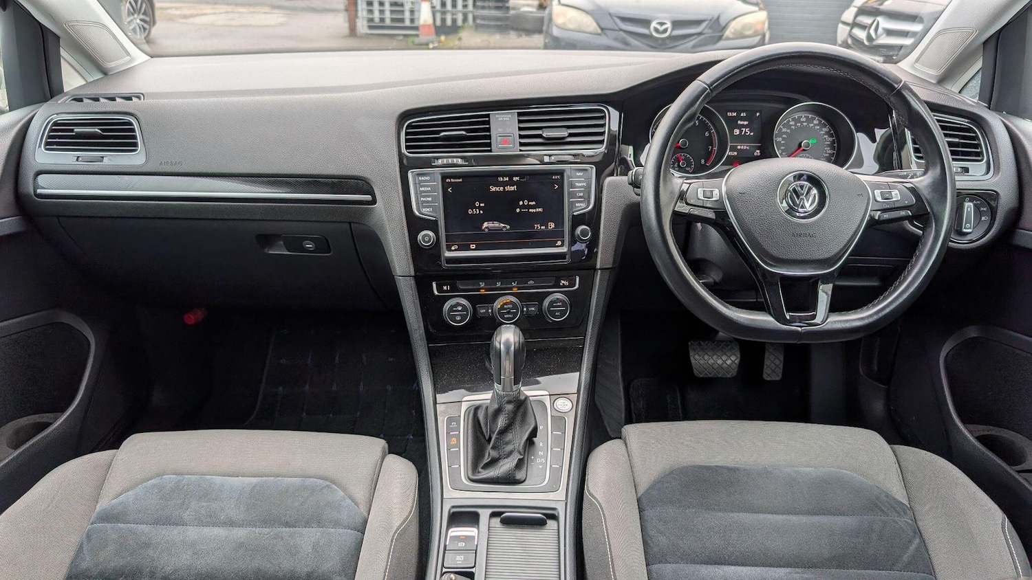 Used Volkswagen Golf 2025 for sale - 77358301: Photo 12