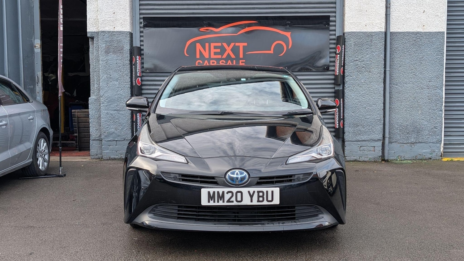 Used Toyota Prius 2025 for sale - 76850260: Photo 2