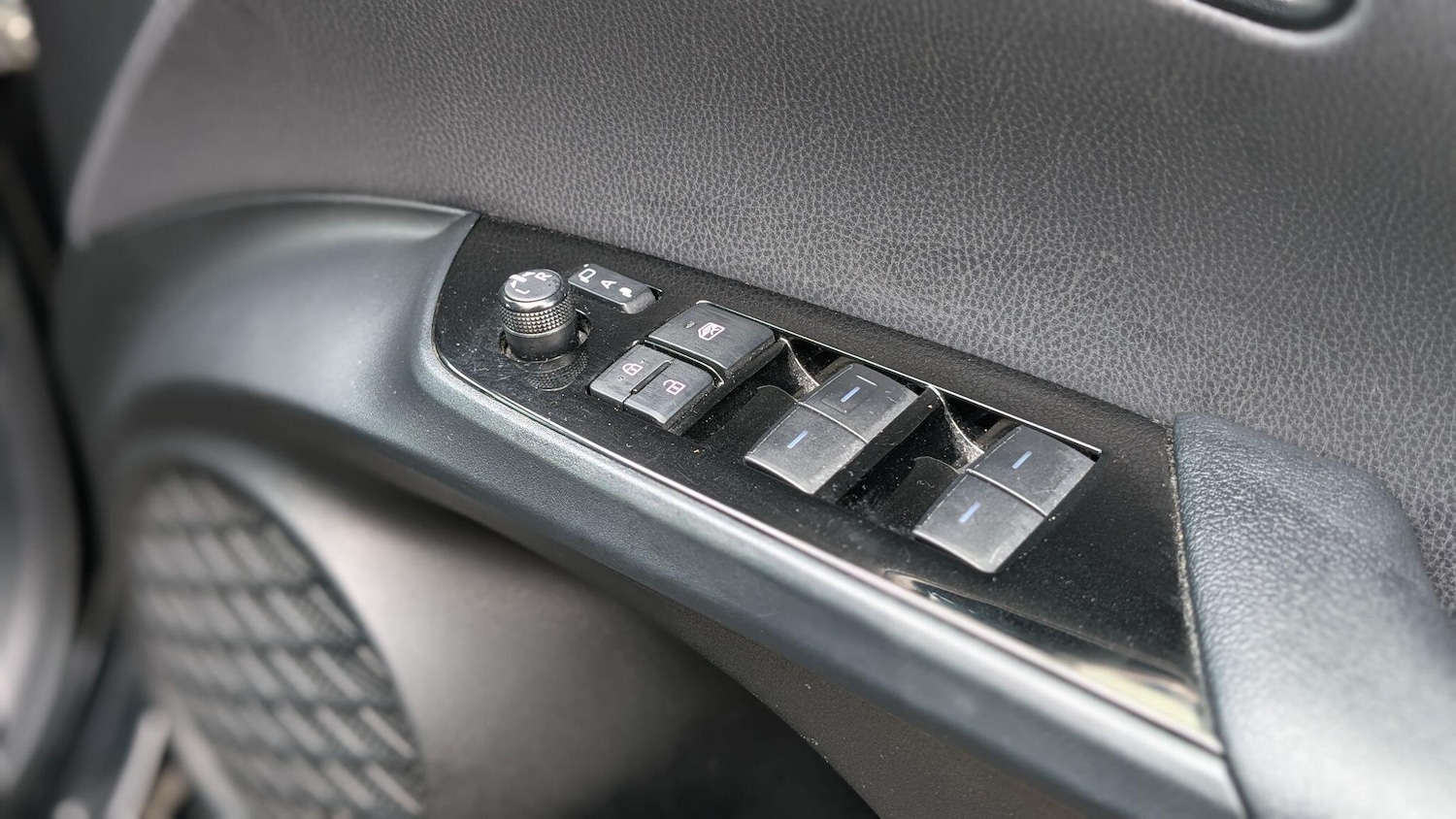 Used Toyota Prius 2025 for sale - 76850260: Photo 33