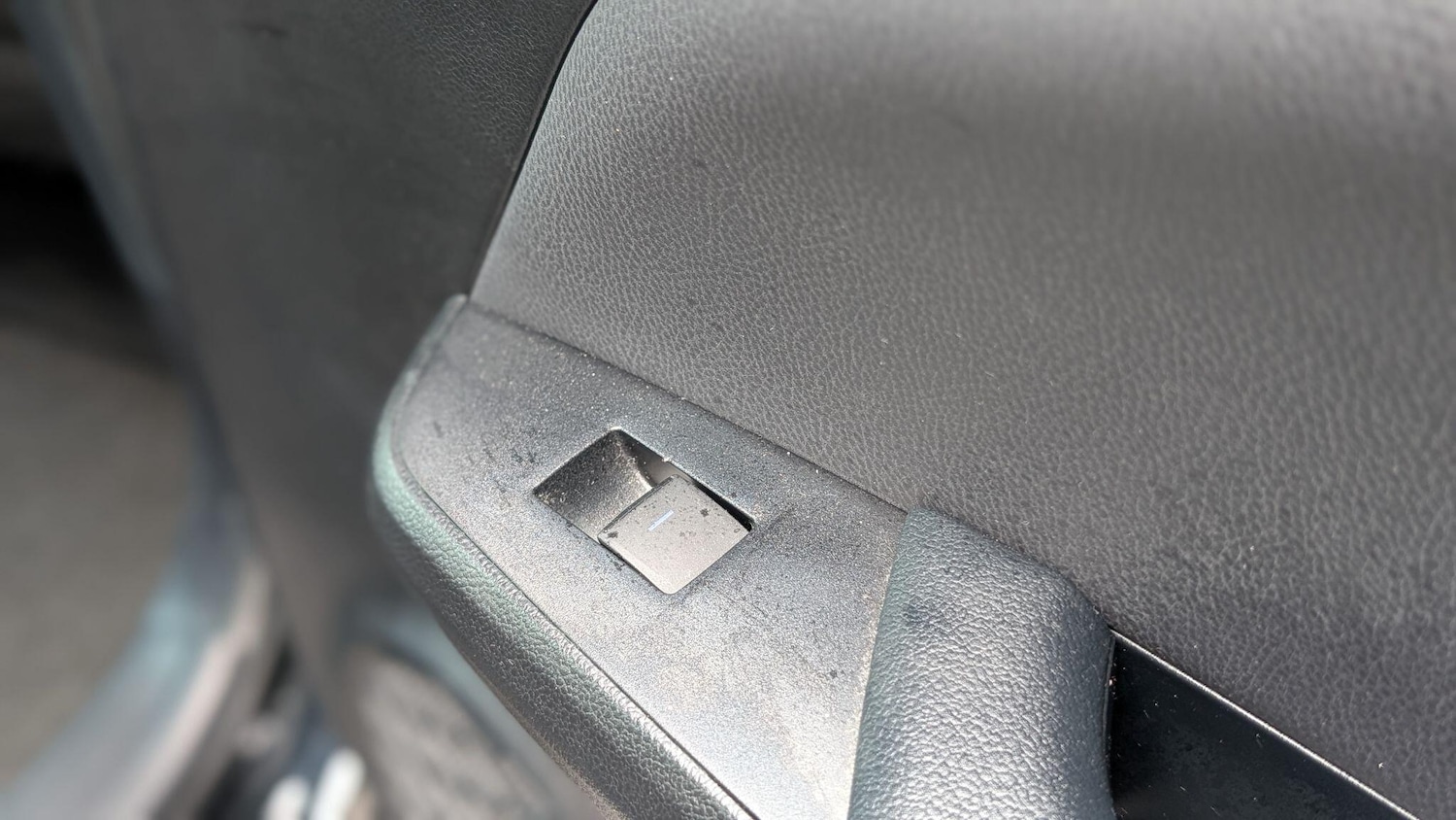 Used Toyota Prius 2025 for sale - 76850260: Photo 39