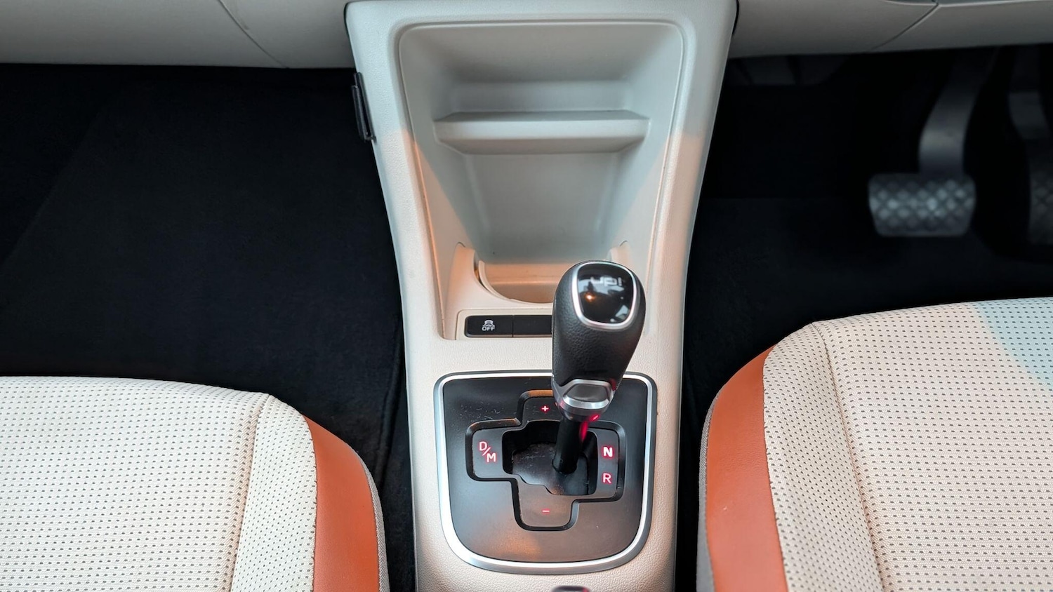 Used Volkswagen up! for sale - 76976356: Photo 16