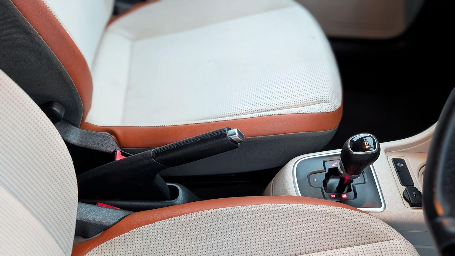 Used Volkswagen up! for sale - 76976356: Photo 31