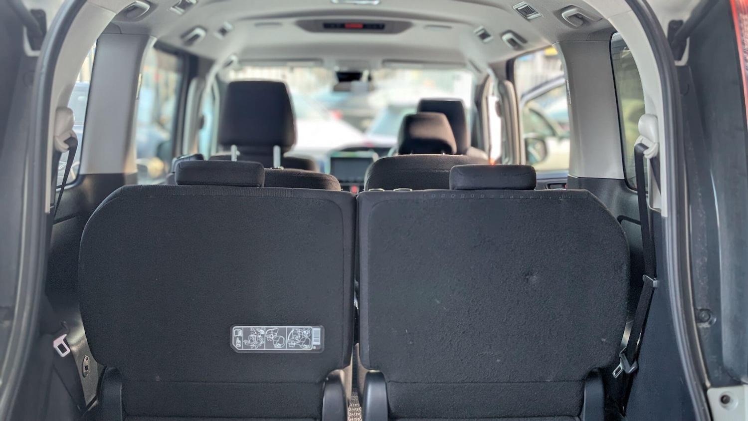 Used Toyota Noah for sale - 76667110: Photo 31