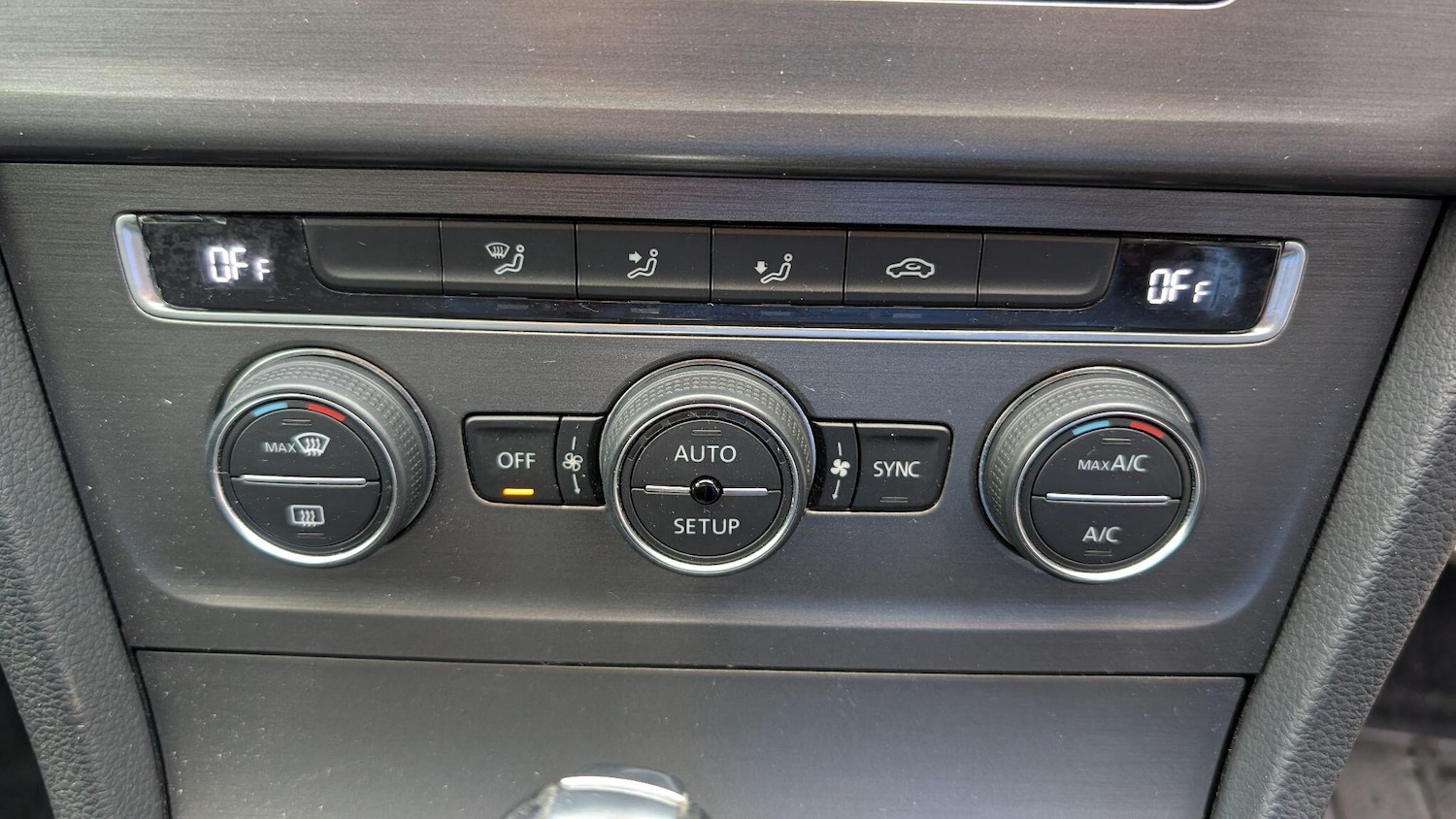 Used Volkswagen Golf 2025 for sale - 77039860: Photo 15