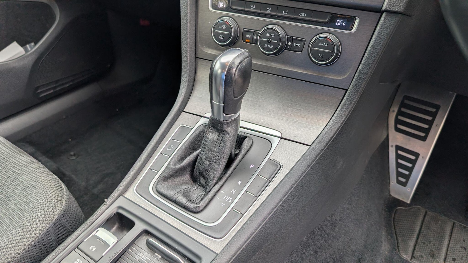 Used Volkswagen Golf 2025 for sale - 77039860: Photo 16