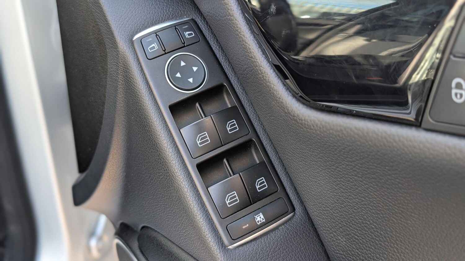 Used Mercedes-Benz C Class for sale - 78057737: Photo 39