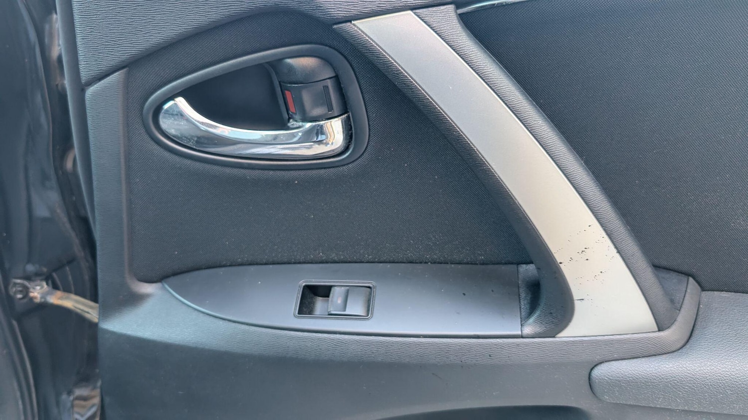 Used Toyota Avensis 2014 for sale - 76456825: Photo 40