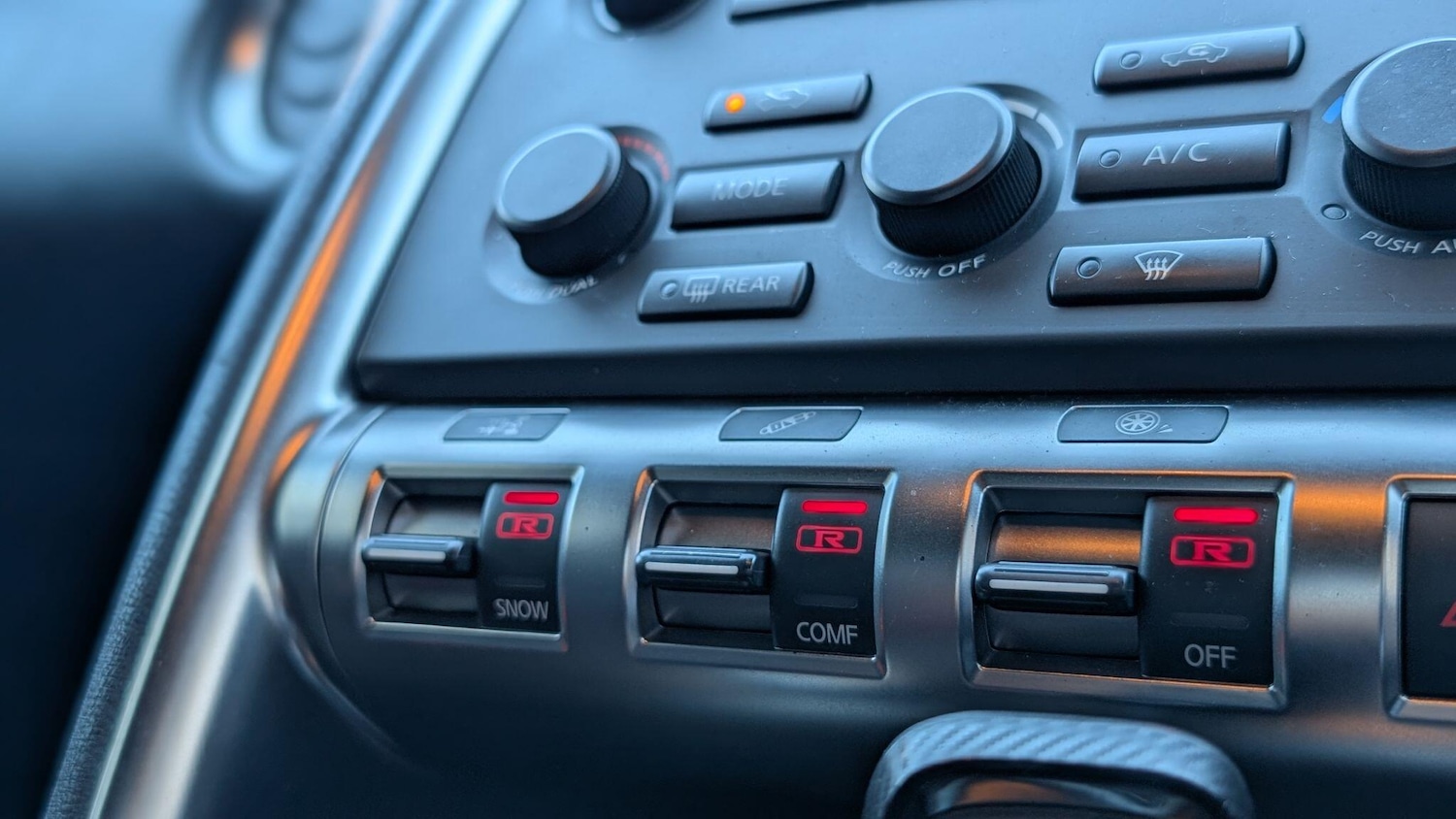 Used Nissan GT-R 2009 for sale - 76989223: Photo 13